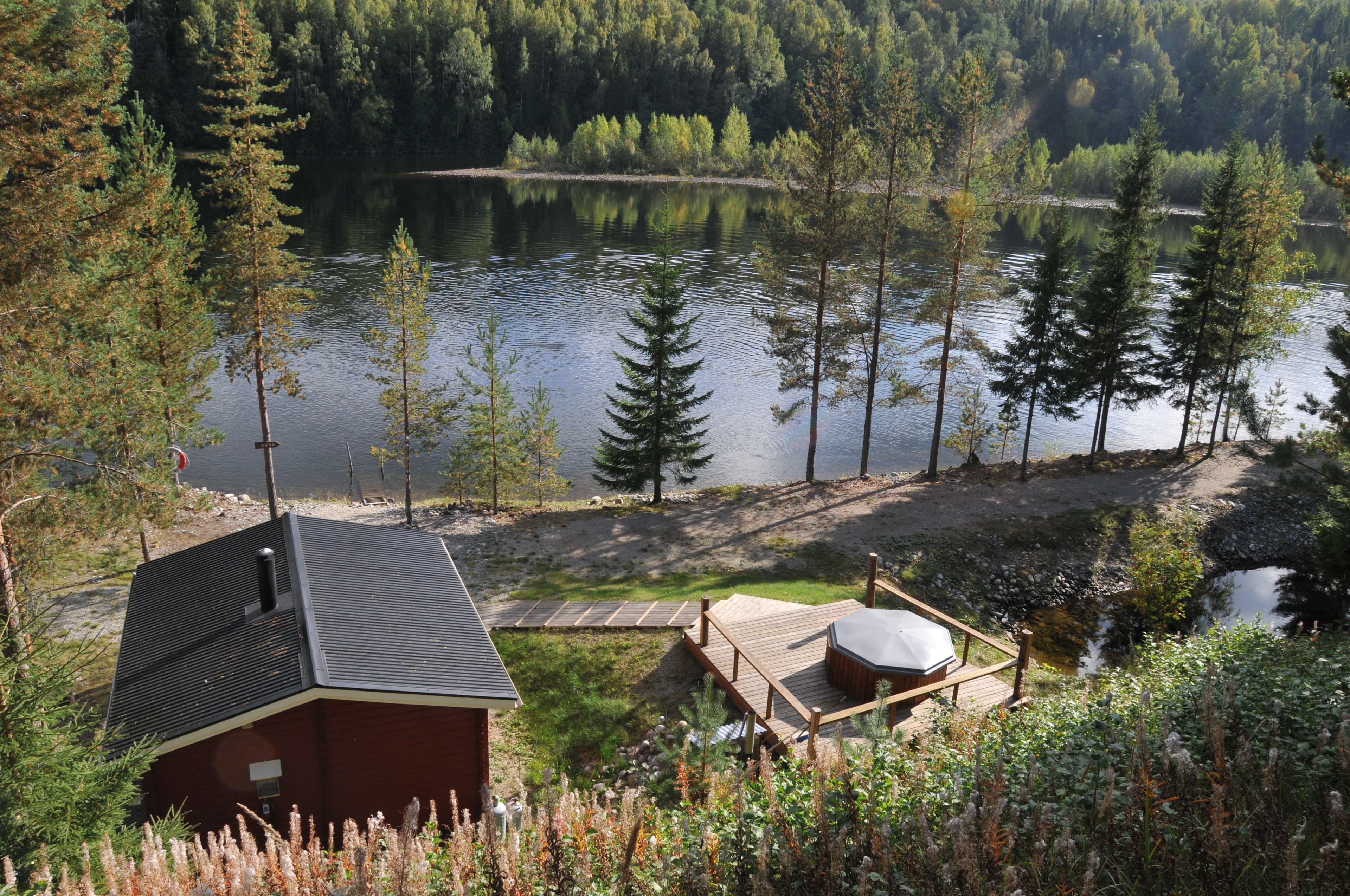 Bastu & badtunna på Zorbcenter — bild 4