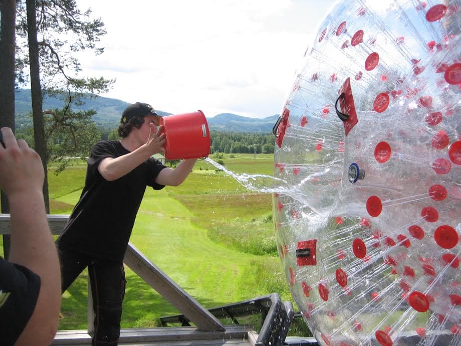 Zorbing på Zorbcenter — bild 4